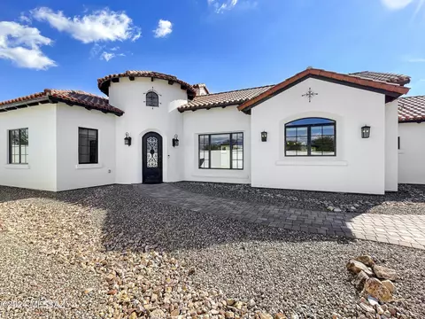 Exterior - 2332 E 8th St, Tucson, AZ 85719 photo 2 of 9