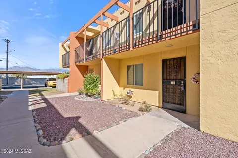 804 S Langley Ave #104, Tucson, AZ 85710