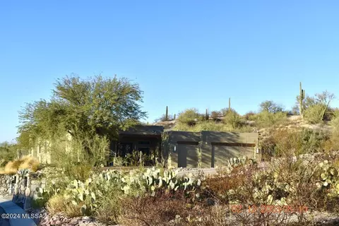 10745 E Placita Merengue, Tucson, AZ 85730