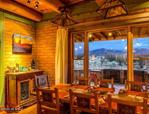 Dining - 6702 E De Vaca Cir, Saint David, AZ 85630 photo 1 of 1