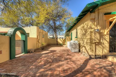 1230 E 8th St, Tucson, AZ 85719 photo 4