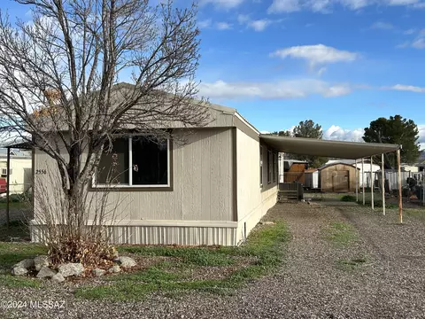 2556 E Nelson Pl, Safford, AZ 85546 photo 2