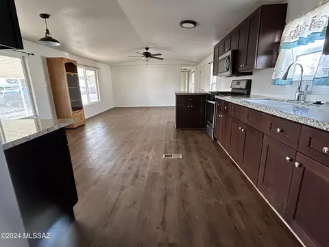 2556 E Nelson Pl, Safford, AZ 85546 photo 8