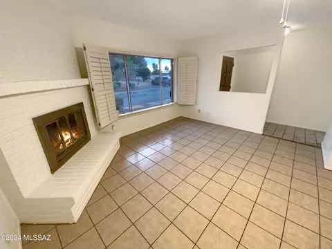 Living - 7635 E Pearson St, Tucson, AZ 85715 photo 4 of 4