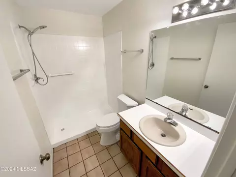 Bath - 7635 E Pearson St, Tucson, AZ 85715 photo 1 of 2