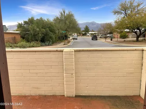 View/Area - 7635 E Pearson St, Tucson, AZ 85715 photo 1 of 1