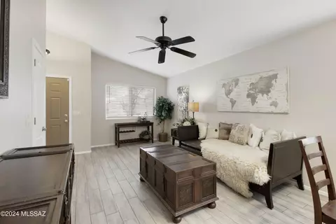 Living - 4131 E Coolbrooke Dr, Tucson, AZ 85756 photo 8 of 9