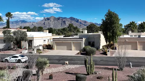 8360 N Lee Trevino Dr, Tucson, AZ 85742