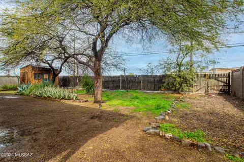Exterior - 4749 E 24th St, Tucson, AZ 85711 photo 11 of 11