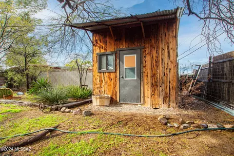 Exterior - 4749 E 24th St, Tucson, AZ 85711 photo 9 of 11
