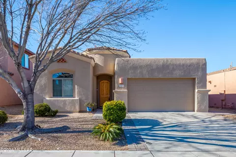 10414 S Cutting Horse Dr, Vail, AZ 85641