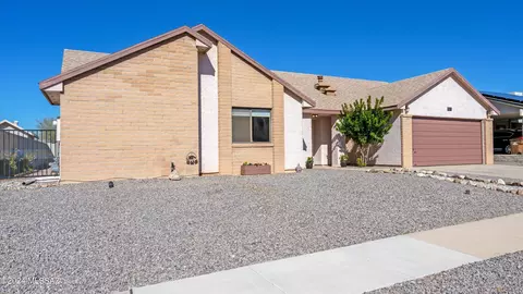 4810 W Cheetah St, Tucson, AZ 85742