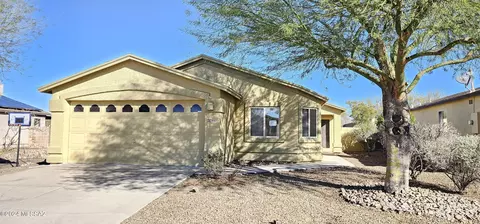 7637 S Athel Tree Dr, Tucson, AZ 85747