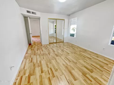 Bedroom - 10035 E Gray Hawk Dr, Tucson, AZ 85730 photo 2 of 4