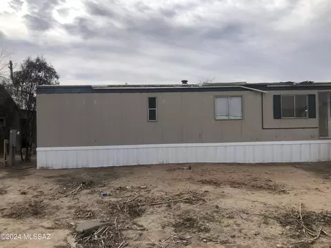 8751 W Campbell St W, Marana, AZ 85653