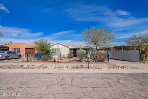1512 W Niagara St, Tucson, AZ 85745