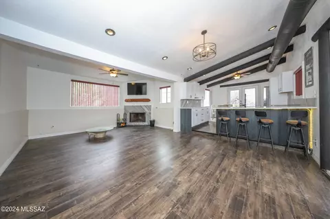 15495 E Hillton Ranch Rd, Vail, AZ 85641 photo 2