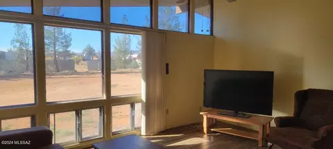Living - 1106 E Justin St, Pearce, AZ 85625 photo 5 of 7