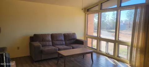 Living - 1106 E Justin St, Pearce, AZ 85625 photo 3 of 7