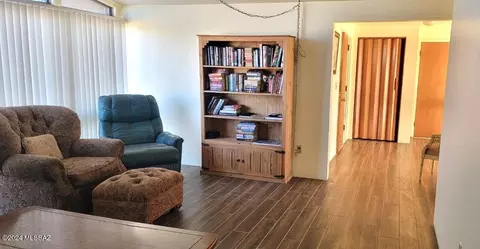 Living - 1106 E Justin St, Pearce, AZ 85625 photo 1 of 7