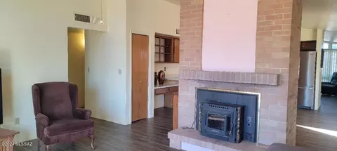 Living - 1106 E Justin St, Pearce, AZ 85625 photo 6 of 7