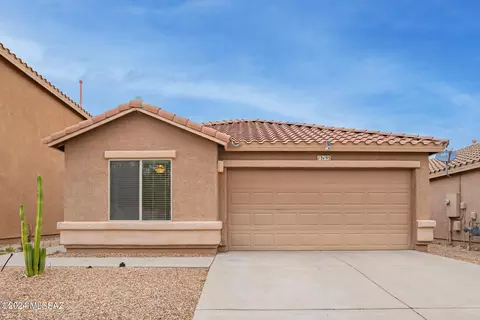 13195 E Mineta Ridge Dr, Vail, AZ 85641