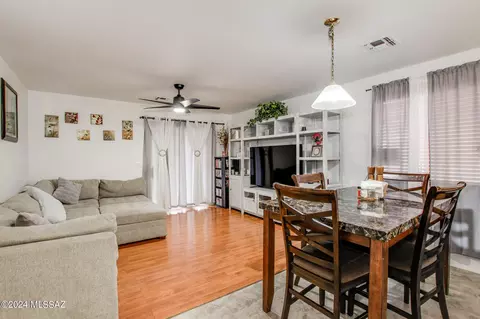 1936 W Calle Cielo De Oro, Tucson, AZ 85746