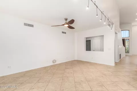 14032 E Fairway Bluff Ct, Vail, AZ 85641 photo 9
