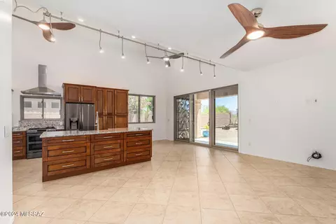 14032 E Fairway Bluff Ct, Vail, AZ 85641 photo 12