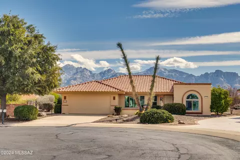 1094 E Crown Ridge Dr, Oro Valley, AZ 85755