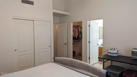 Bath - 6414 E Brooks Dr, Tucson, AZ 85730 photo 1 of 3