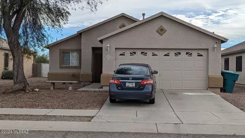 6414 E Brooks Dr, Tucson, AZ 85730