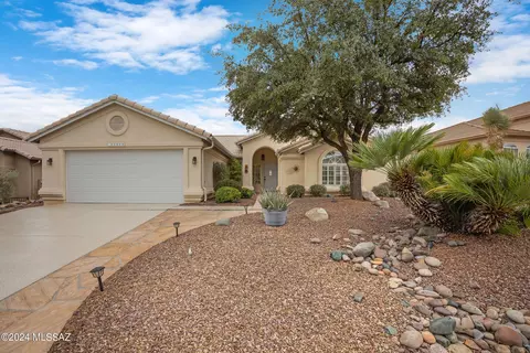 63869 E Greenbelt Ln, Tucson, AZ 85739