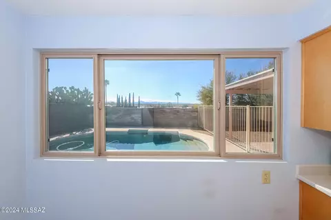Living - 9710 E Celeste Dr, Tucson, AZ 85730 photo 1 of 3