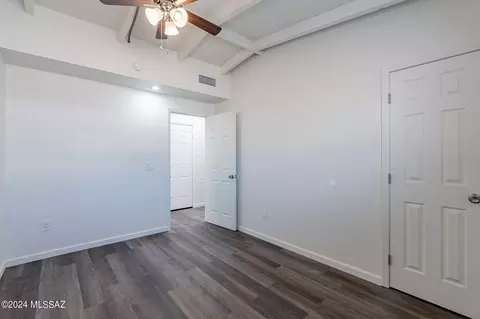 5347 E 19th St, Tucson, AZ 85711 photo 13