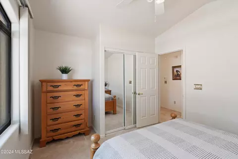 8564 S Compass Dr, Tucson, AZ 85756 photo 16