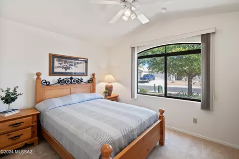 8564 S Compass Dr, Tucson, AZ 85756 photo 15