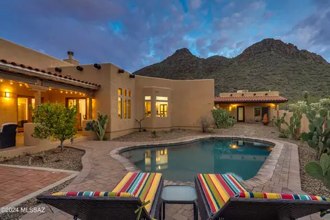 3762 W Black Hills Pl, Tucson, AZ 85746
