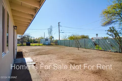2208 S Plumer Ave, Tucson, AZ 85713 photo 17