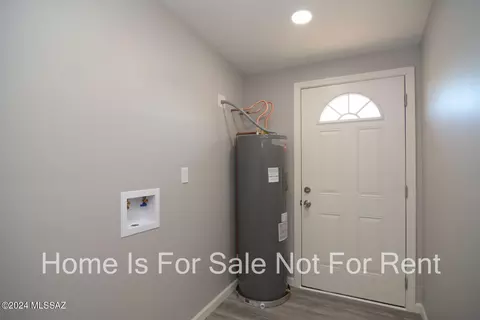 2208 S Plumer Ave, Tucson, AZ 85713 photo 9