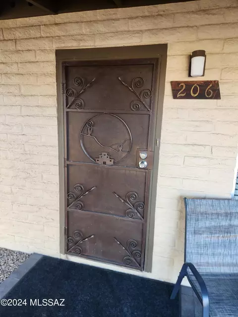 Exterior - 206 E 5th Pl, San Manuel, AZ 85631 photo 4 of 12