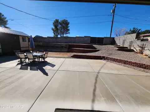 Exterior - 206 E 5th Pl, San Manuel, AZ 85631 photo 5 of 12