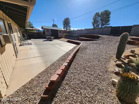 Exterior - 206 E 5th Pl, San Manuel, AZ 85631 photo 9 of 12