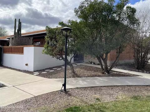 276 S Paseo Sarta #D, Green Valley, AZ 85614