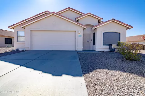 9489 N Flynn Way, Tucson, AZ 85742