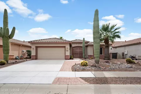 7667 W Alamosa Pl, Tucson, AZ 85743