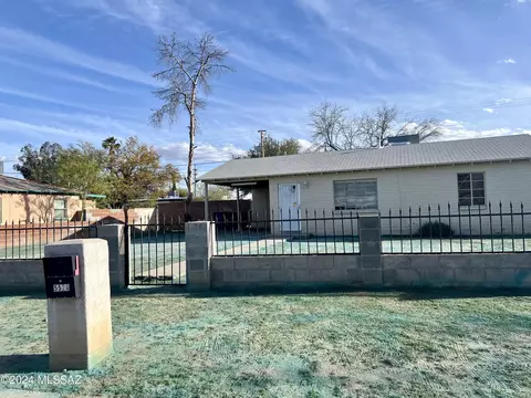 5526 E 25th St, Tucson, AZ 85711