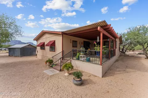 3832 E Chico Ln, Tucson, AZ 85739