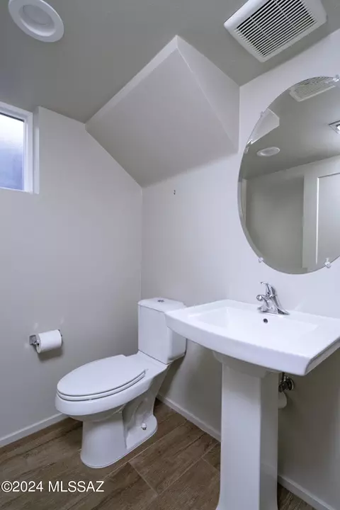 809 E Park Modern Dr, Tucson, AZ 85719 photo 10