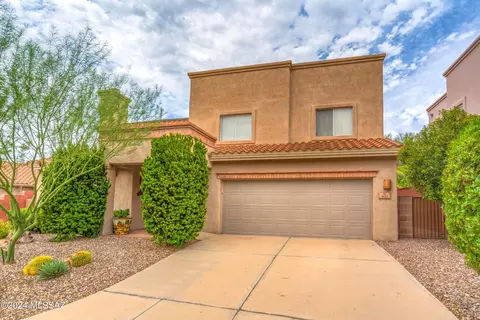 1623 E Charouleau Pl, Tucson, AZ 85737